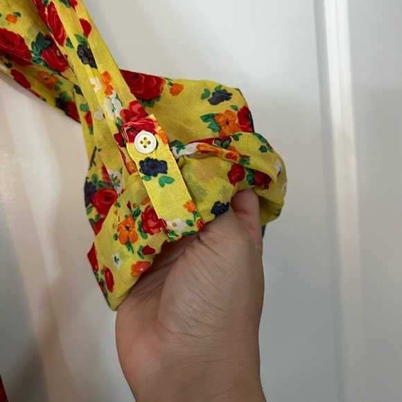 Postmark Anthropologie Floral Lemon Drop Top - Picture 5 of 10